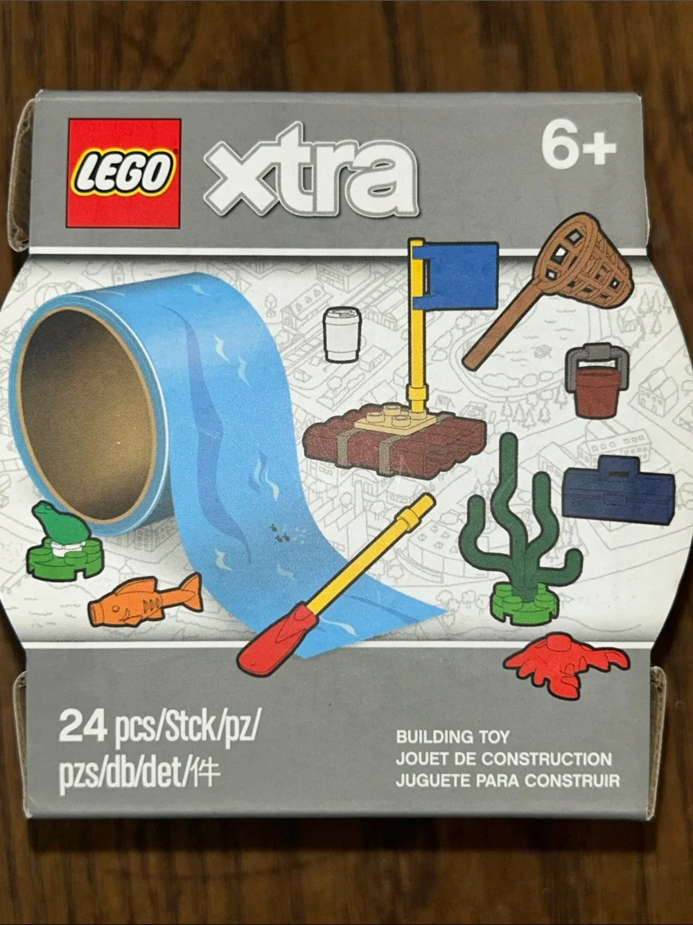Lego xtra Blue Water Play Accessories Pack with Red Oar and Green Seaweed